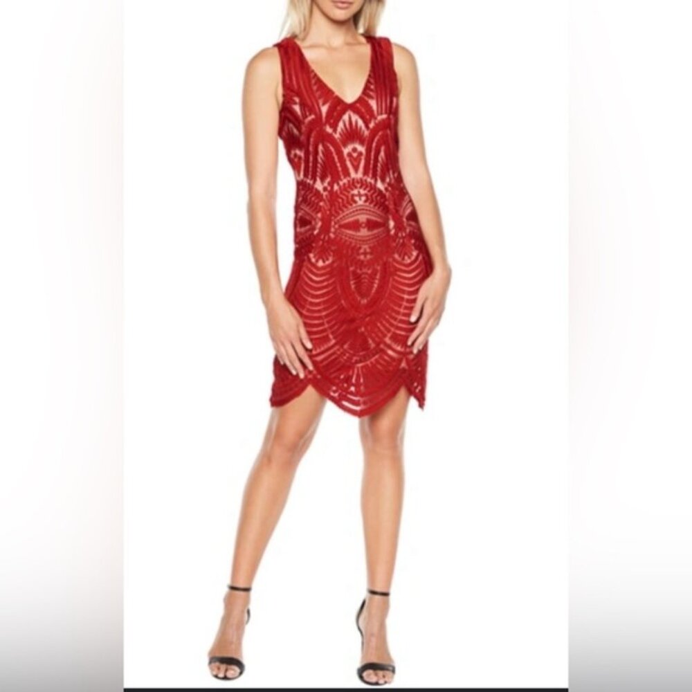 Bardot Red Cocktail Sheath Dress V-Neck Sleeveless